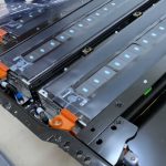 Terobosan Baru! China Kembangkan Baterai EV Berbahan Plastik