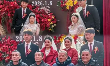 Fenomena Pernikahan Unik Tiga Saudara Kembar Di China