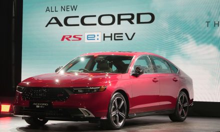 Mobil Accord Miliki Tampilan Yang Elegan Dan Juga Menarik