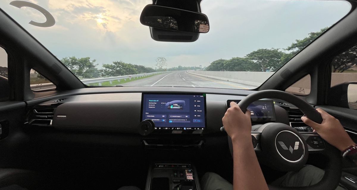 Kenikmatan Berkendara Di Dalam Kabin Wuling Darion PHEV