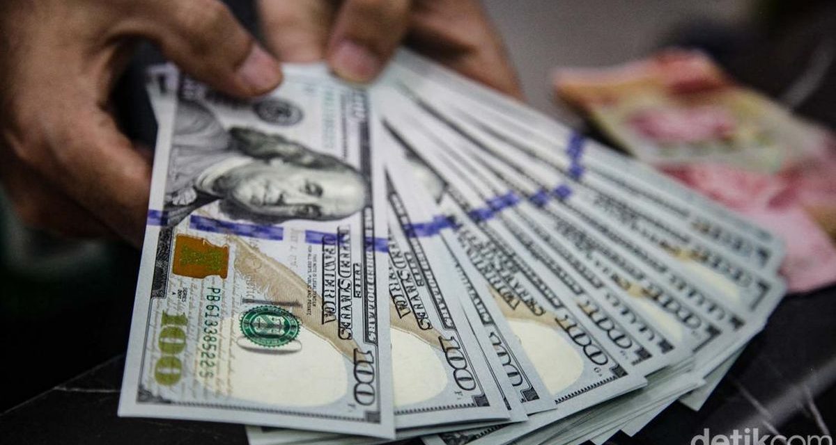 Dolar AS Melemah, Ekspektasi Rate Cut Naik, Ini Kata Ekonom!
