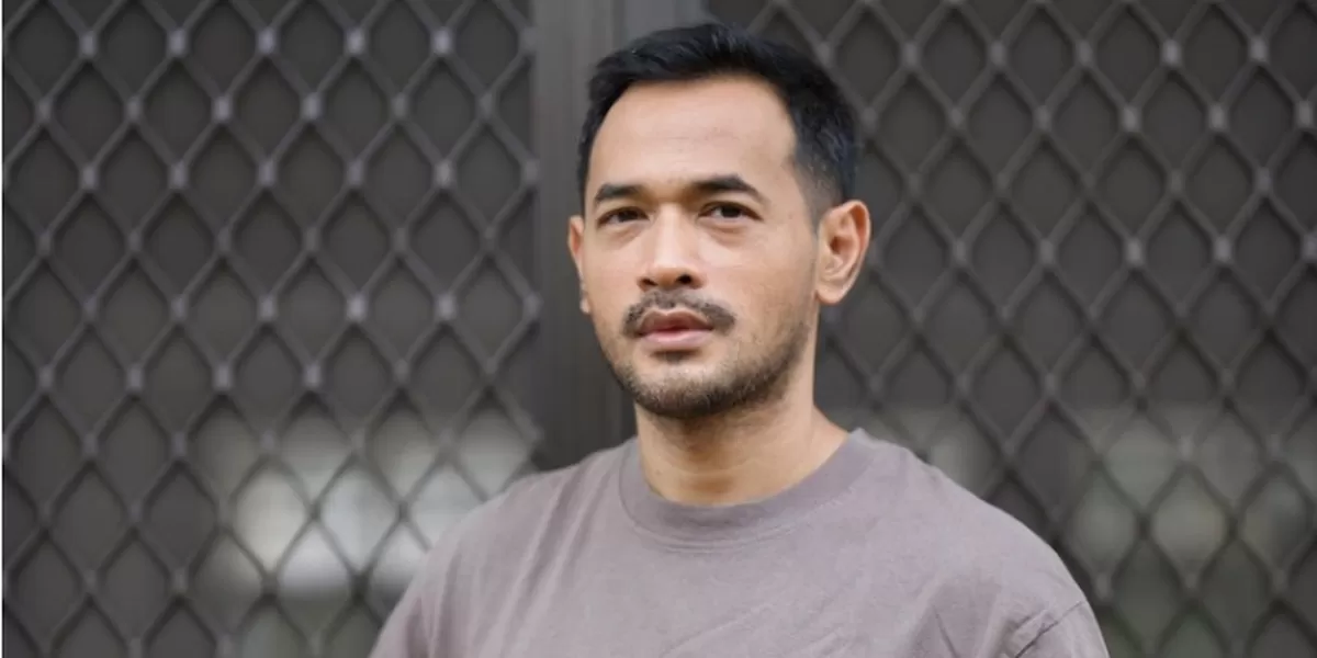 Tak Sekadar Curhat! Oka Antara: Honor Yang Belum Di Bayarkan