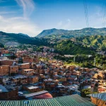 Kota Medellín Kota Indah Terletak Di Lembah Pegunungan Andes
